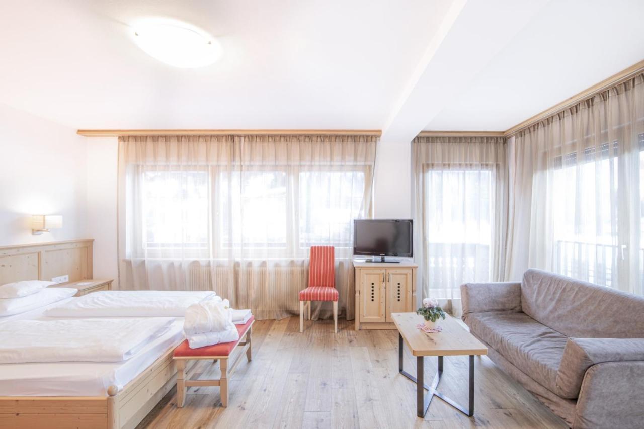 Hotel Residence Rose ヴィピテーノ エクステリア 写真