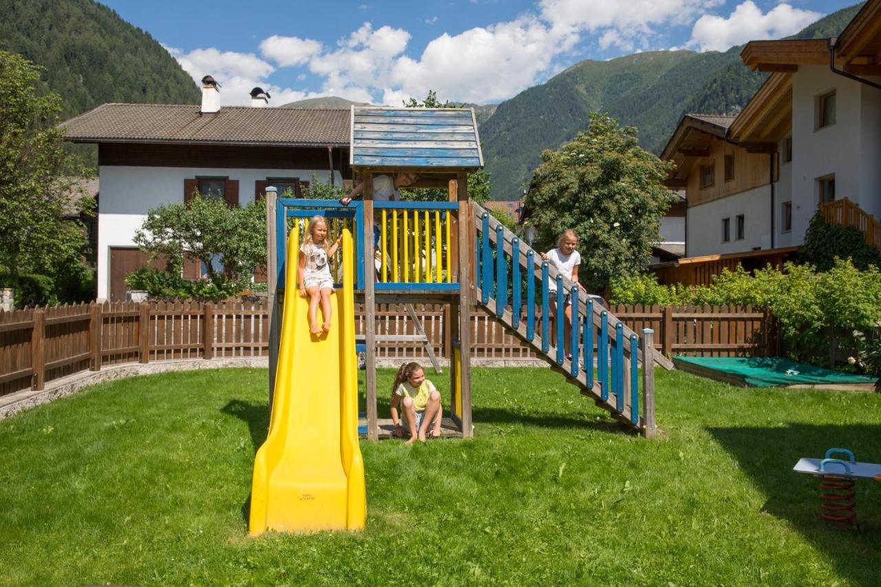 Hotel Residence Rose ヴィピテーノ エクステリア 写真